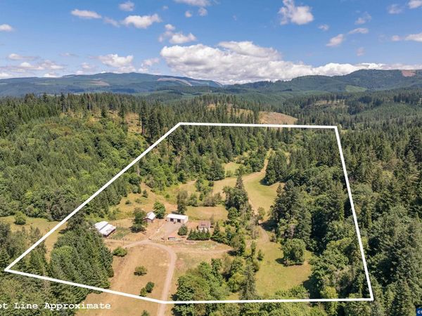 42051 Clark Smith Dr, Lebanon, OR 97355