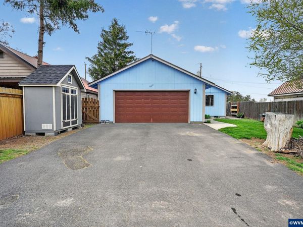 817 2nd Av, Culver, OR 97734