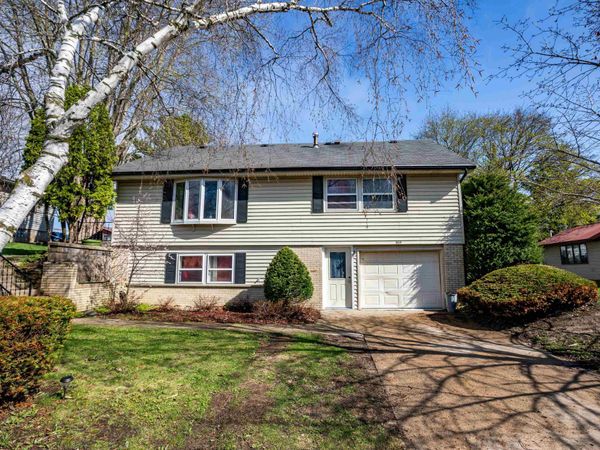 604 W North Street, Dodgeville, WI 53533