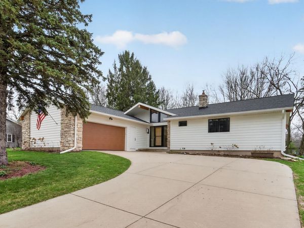 13 Oxwood Circle, Madison, WI 53717