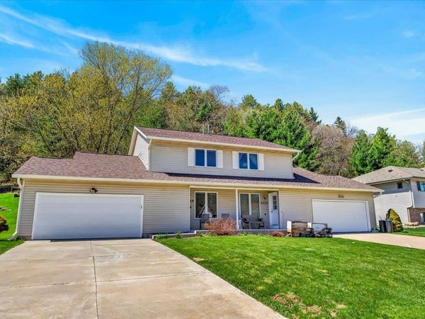 2037-2039 Continental Lane, Cross Plains, WI 53528