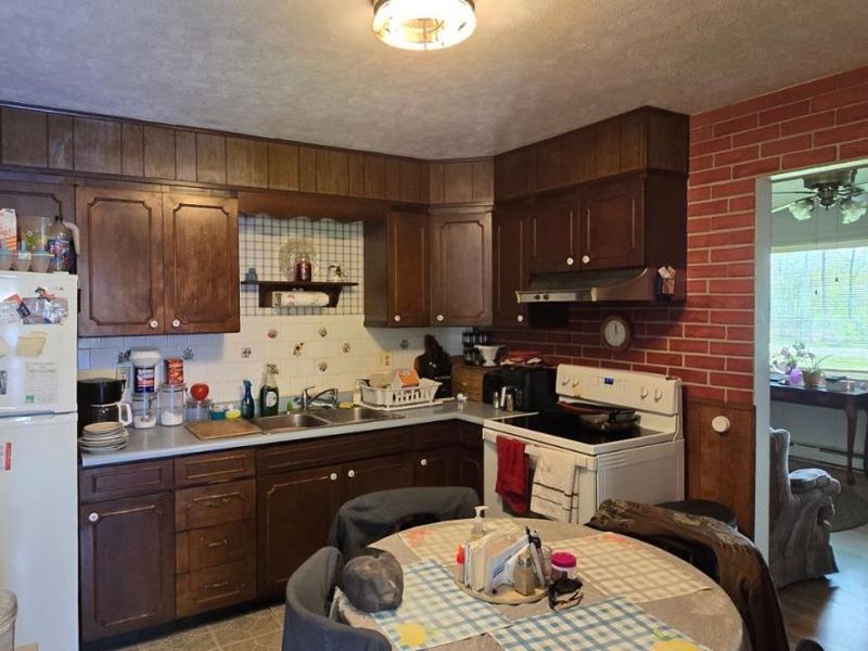 7392 Fairground Road, Blanchester, OH 45107 Photo 8