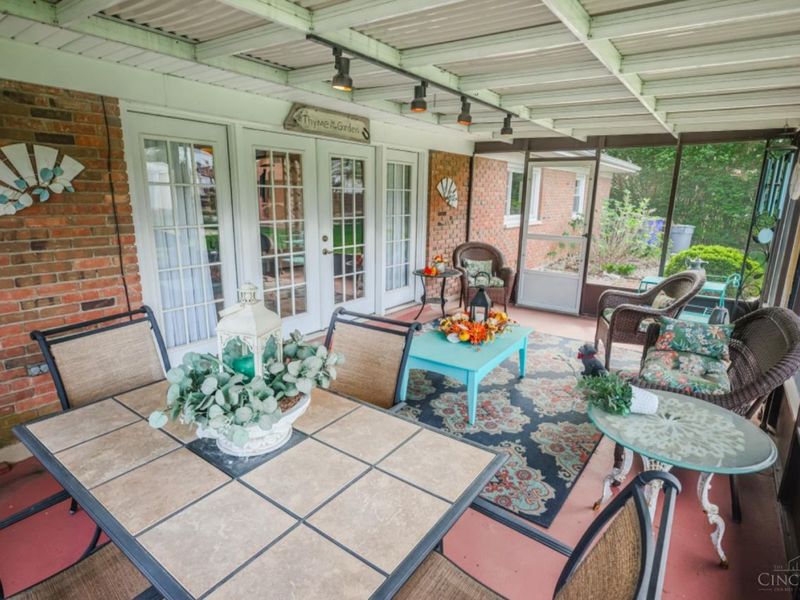 608 Glenway Drive, Hamilton, OH 45013 Photo 22