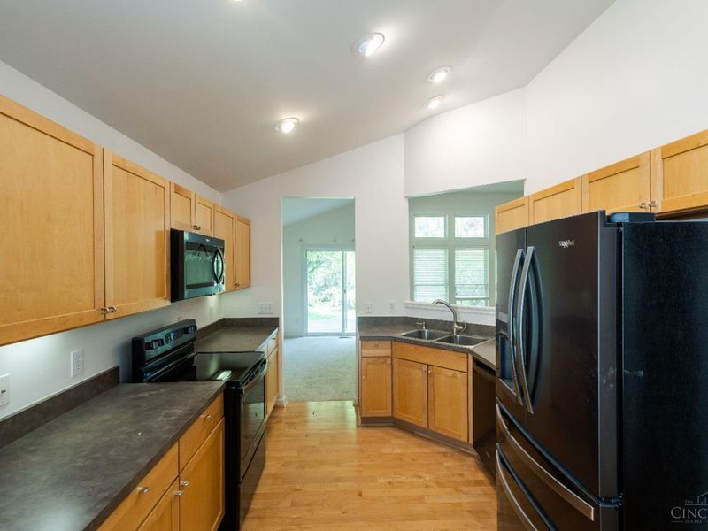 98 Bedles Court, South Lebanon, OH 45065 Photo 11