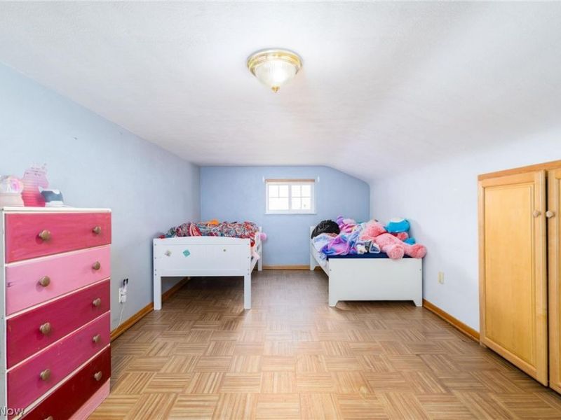 325 Garfield Avenue, Steubenville, OH 43952 Photo 28