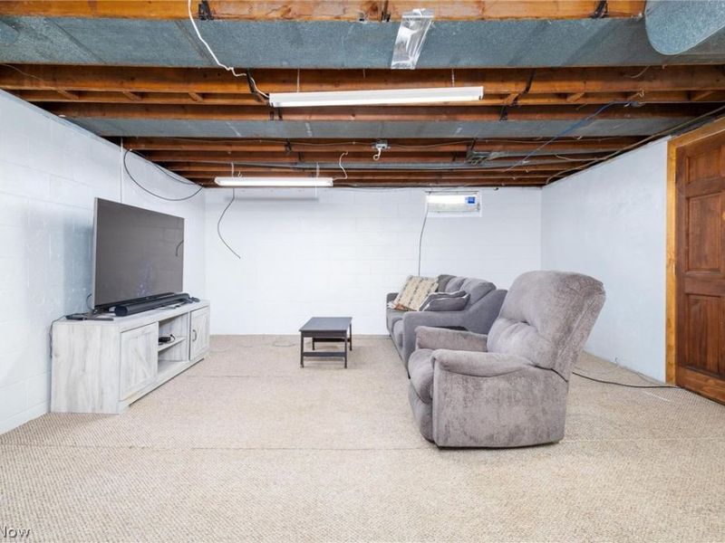 325 Garfield Avenue, Steubenville, OH 43952 Photo 29