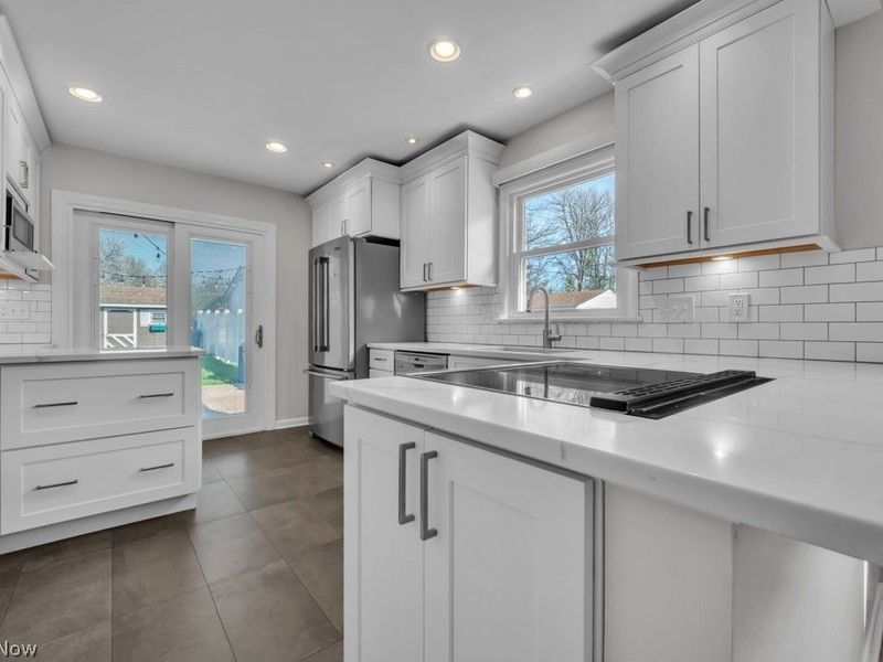 16879 Brinbourne Avenue, Middleburg Heights, OH 44130 Photo 19