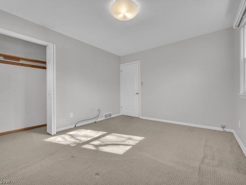 16879 Brinbourne Avenue, Middleburg Heights, OH 44130 Photo 35