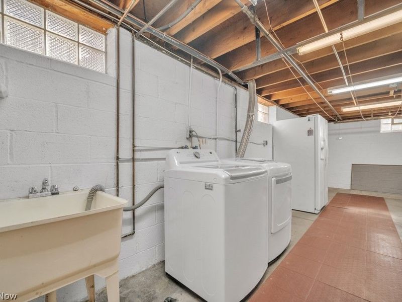 16879 Brinbourne Avenue, Middleburg Heights, OH 44130 Photo 43