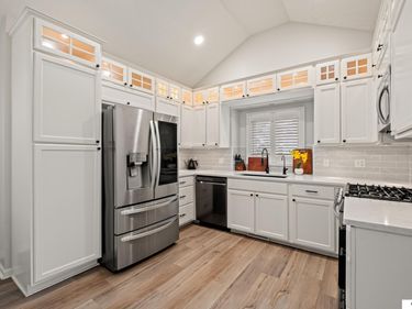 1315 S 169th Avenue, Omaha, NE 68130