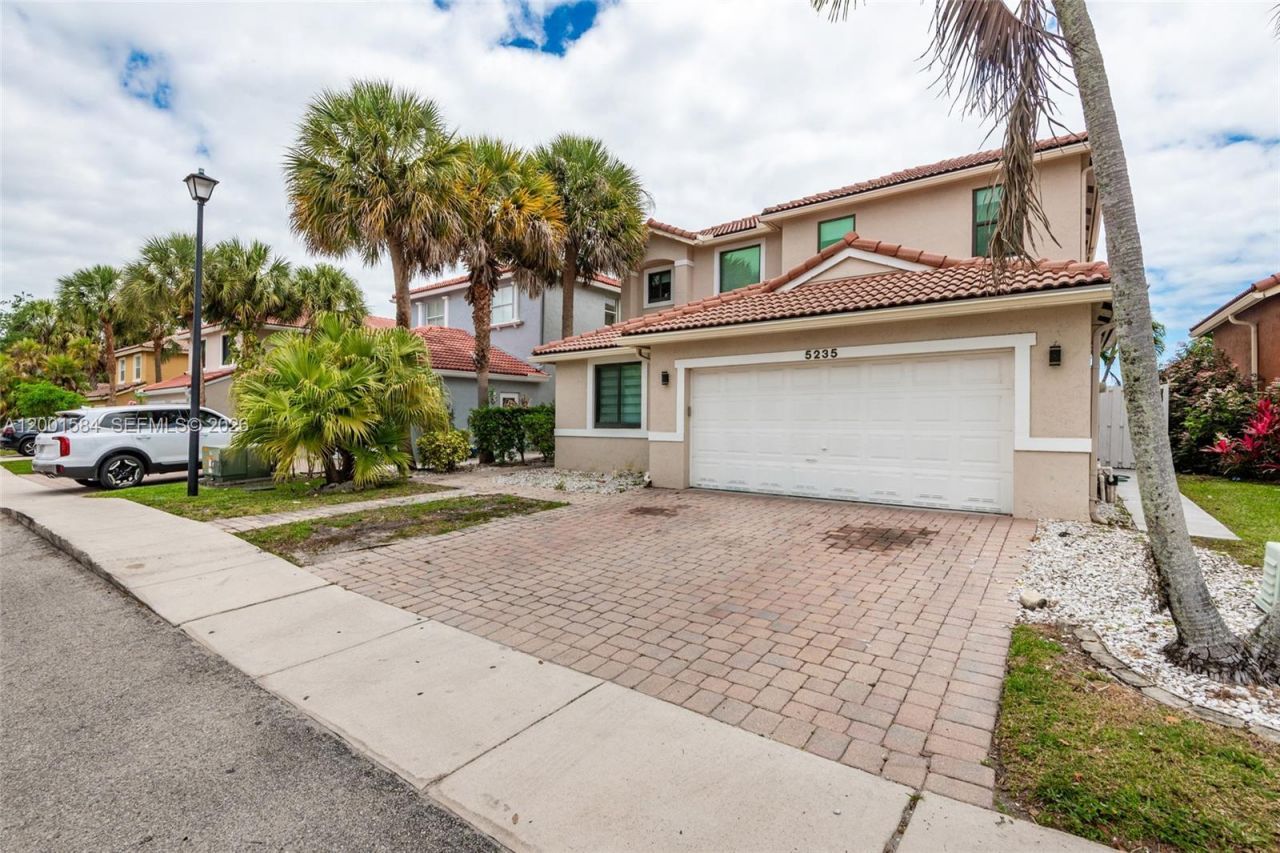 5235 SW 38th Ave, Hollywood, FL 33312 Photo