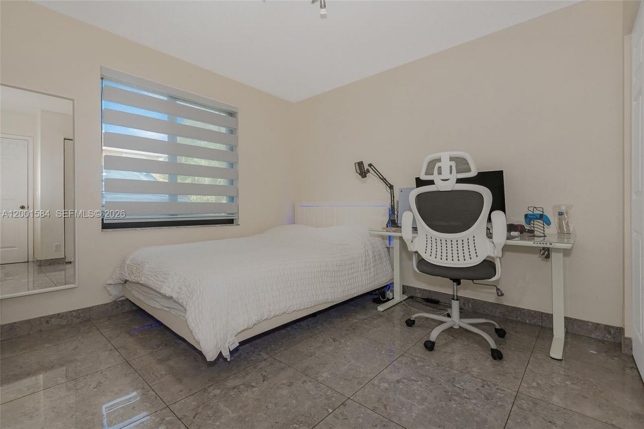 5235 SW 38th Ave, Hollywood, FL 33312 Photo