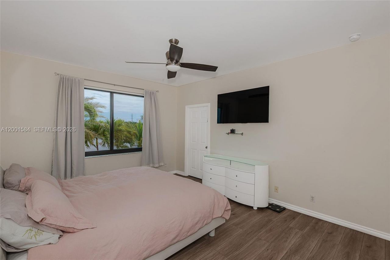 5235 SW 38th Ave, Hollywood, FL 33312 Photo