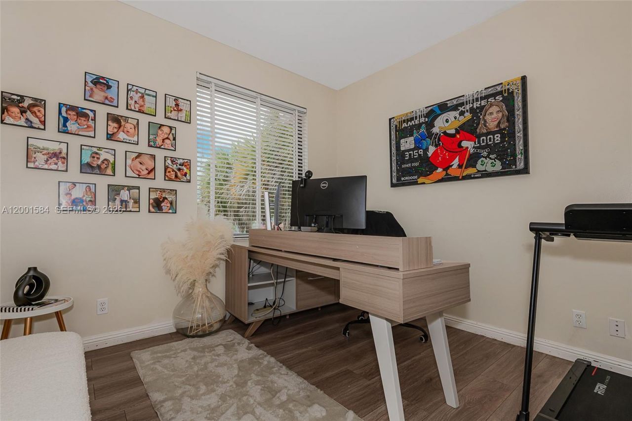 5235 SW 38th Ave, Hollywood, FL 33312 Photo