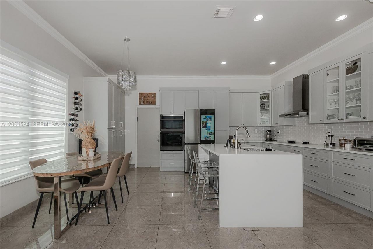 5235 SW 38th Ave, Hollywood, FL 33312 Photo