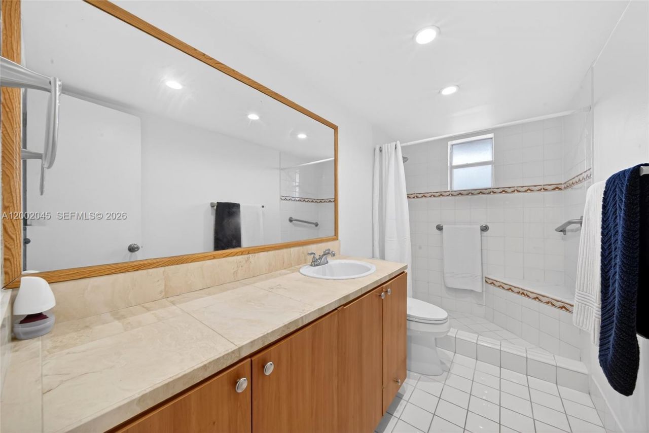 130 NW 87th Ave, Unit H107, Miami, FL 33172 Photo