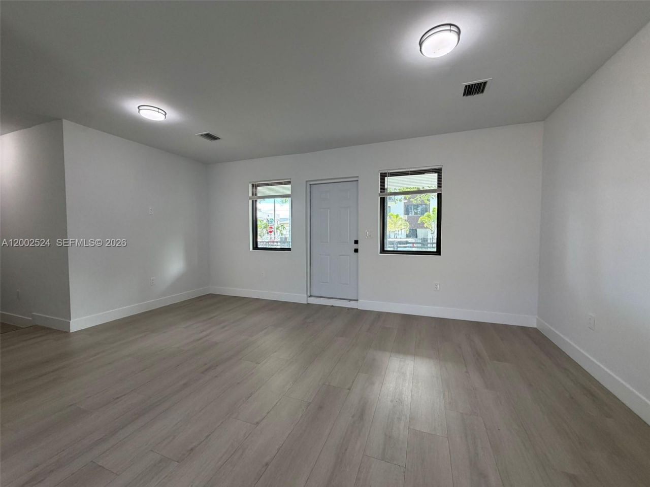 2100 SW 6th St, Miami, FL 33135 Photo