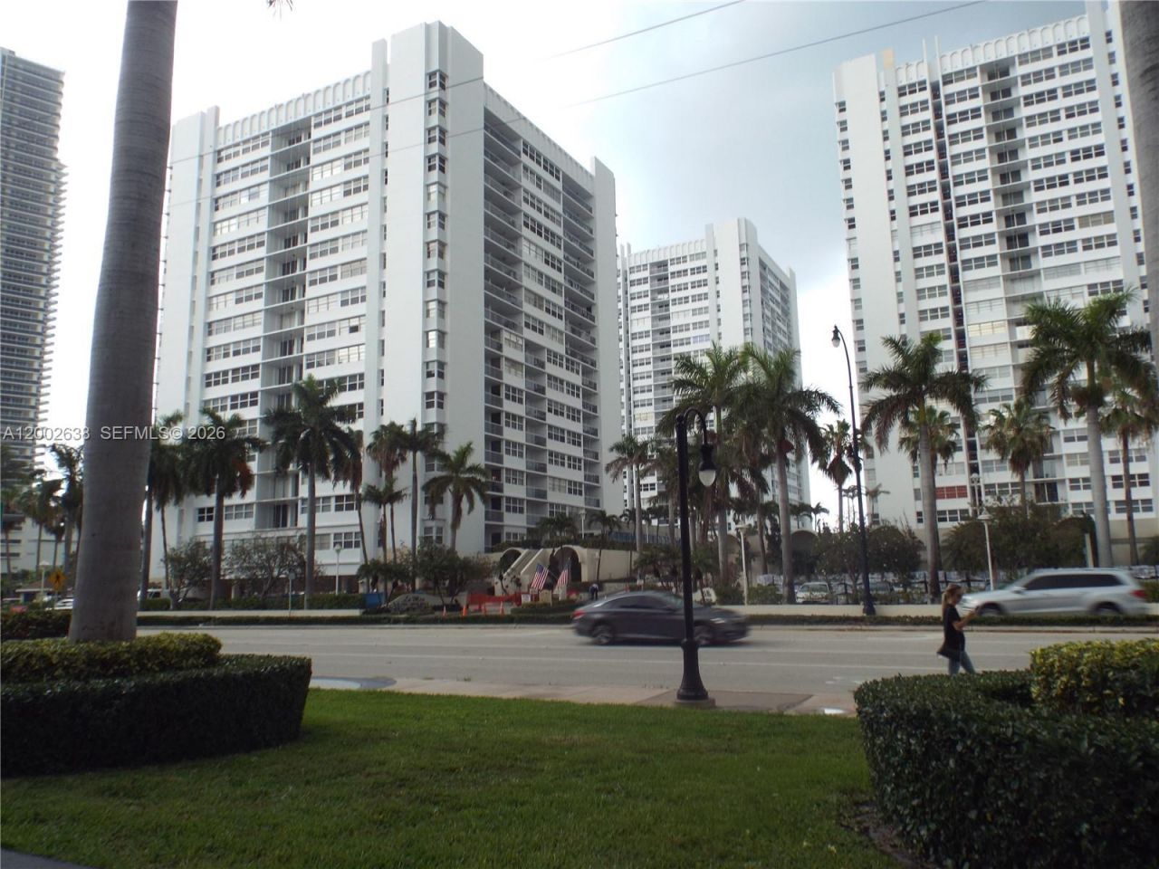1904 S Ocean Dr, Unit 603, Hallandale Beach, FL 33009 Photo