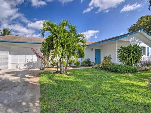 1036 Coral Drive, Boynton Beach, FL 33426