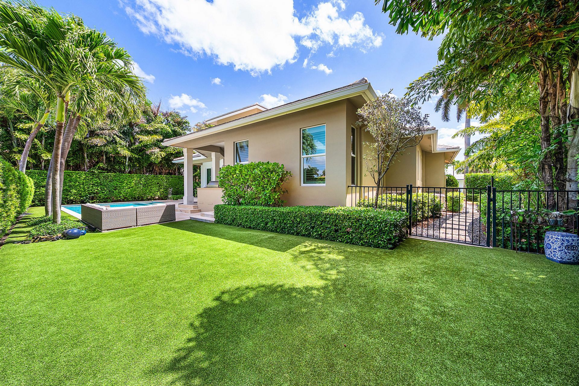 33 Spanish River Drive, Ocean Ridge, FL 33435 Photo