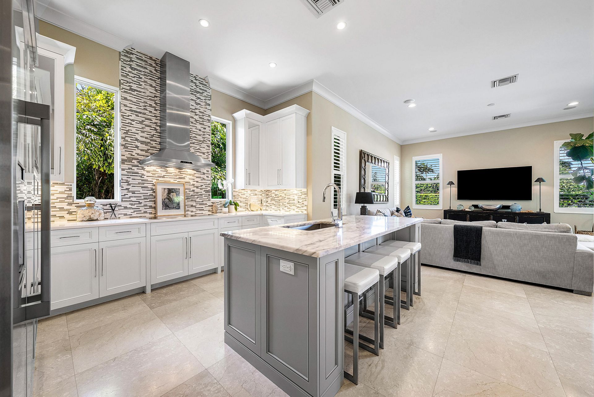 33 Spanish River Drive, Ocean Ridge, FL 33435 Photo