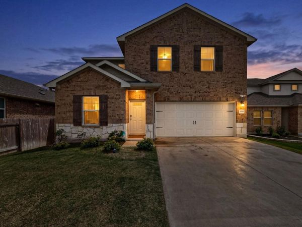17617 Fairbridge LN , Manor, TX 78653
