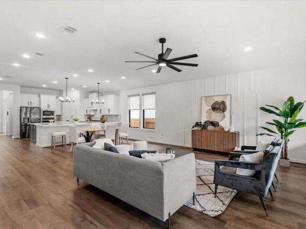 8908 Looksee LN , Austin, TX 78744