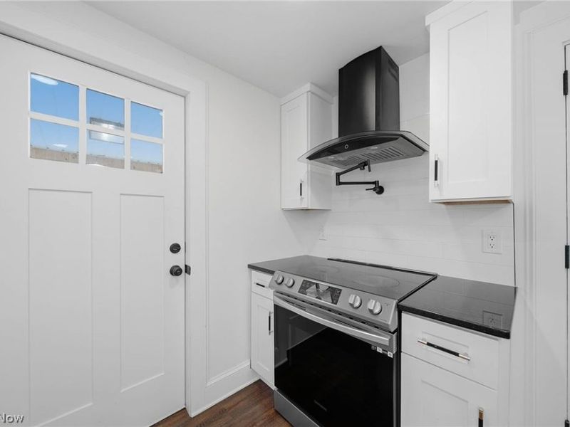 3246 Stimson Road , Barberton, OH 44203 Photo 18