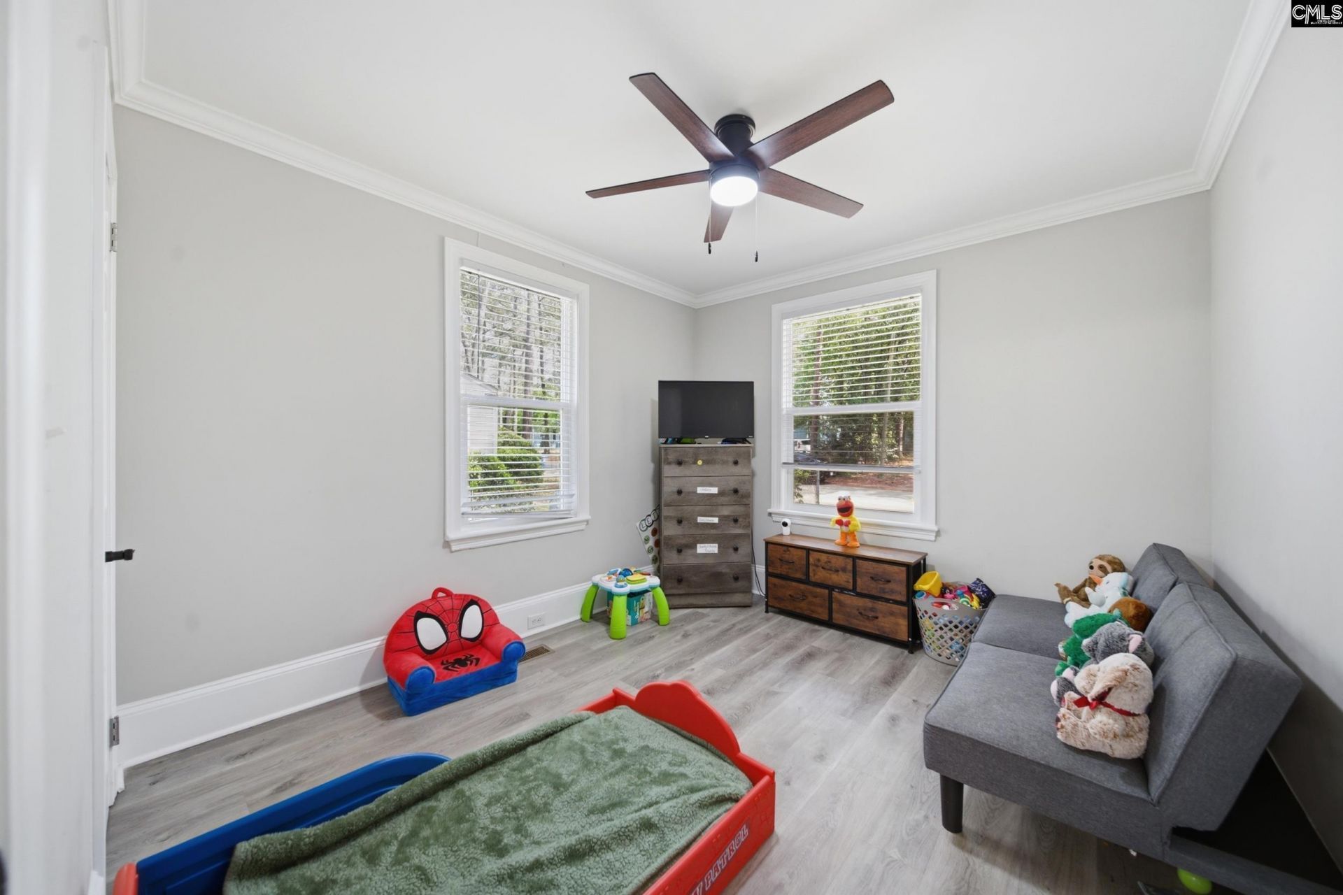 4625 Oxford Road  Photo 10