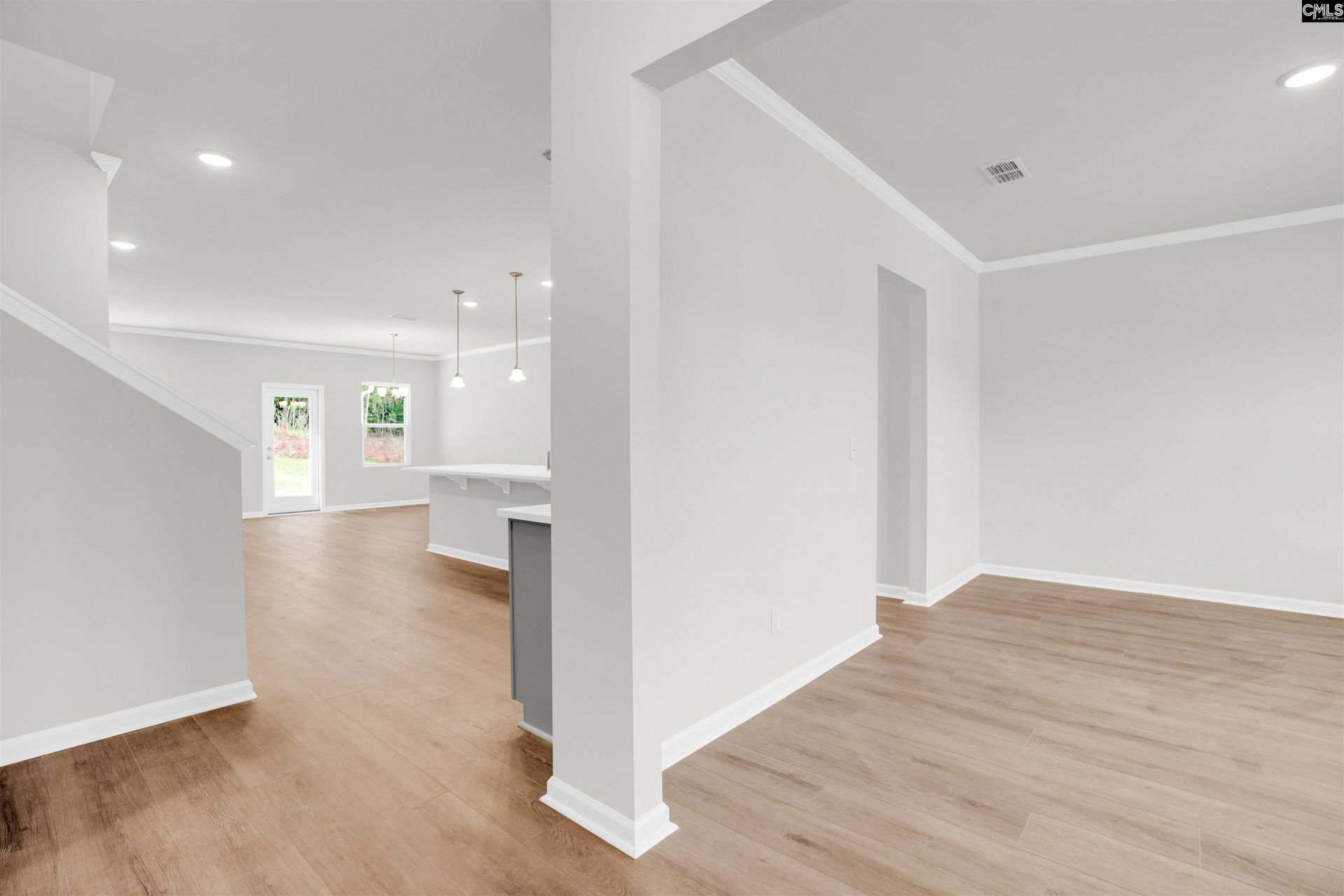 370 Mont Haven Place Photo 8