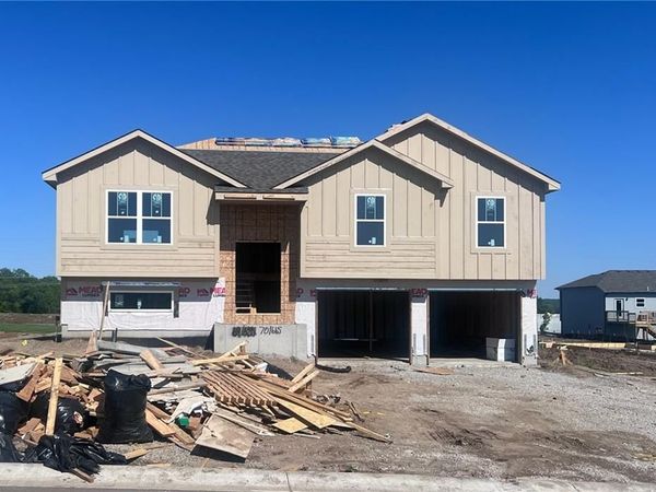 665 S Ranson Place, Independence, MO 64056