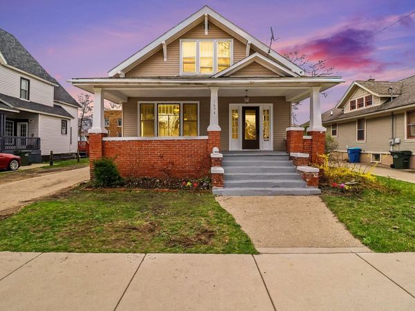 1698 Sanford Street, Muskegon, MI 49441
