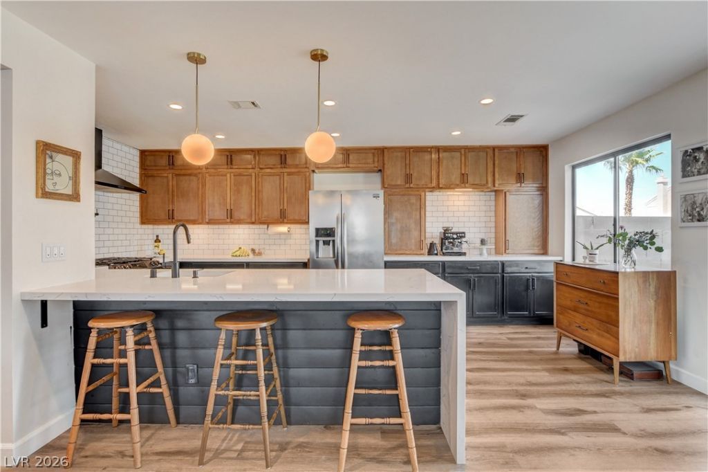 302 Lander Drive , Henderson, NV 89074