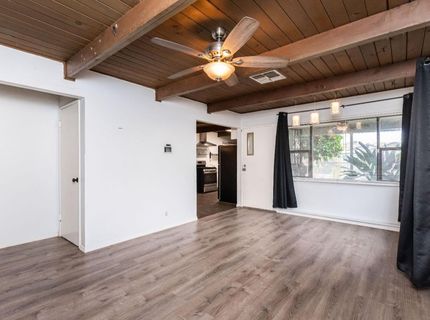 160 Arcade Blvd, Sacramento, CA 95815 Photo