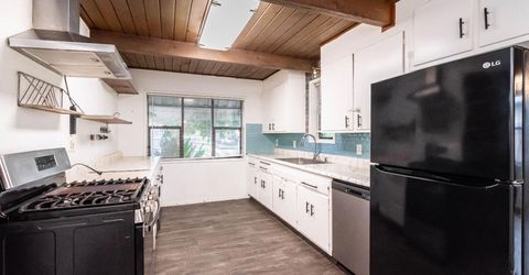 160 Arcade Blvd, Sacramento, CA 95815 Photo