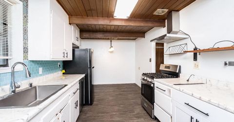 160 Arcade Blvd, Sacramento, CA 95815 Photo