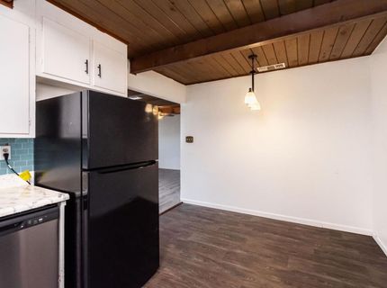 160 Arcade Blvd, Sacramento, CA 95815 Photo