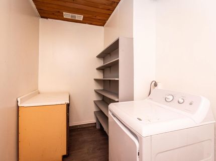 160 Arcade Blvd, Sacramento, CA 95815 Photo