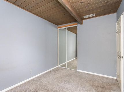 160 Arcade Blvd, Sacramento, CA 95815 Photo