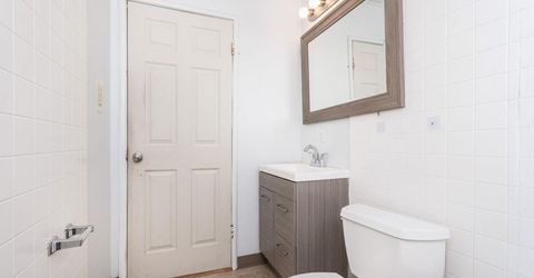 160 Arcade Blvd, Sacramento, CA 95815 Photo