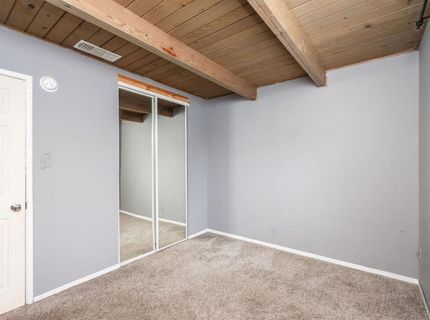 160 Arcade Blvd, Sacramento, CA 95815 Photo