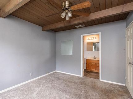 160 Arcade Blvd, Sacramento, CA 95815 Photo