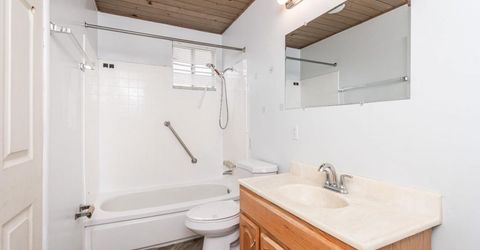 160 Arcade Blvd, Sacramento, CA 95815 Photo