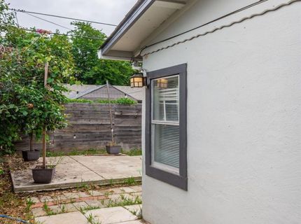 160 Arcade Blvd, Sacramento, CA 95815 Photo