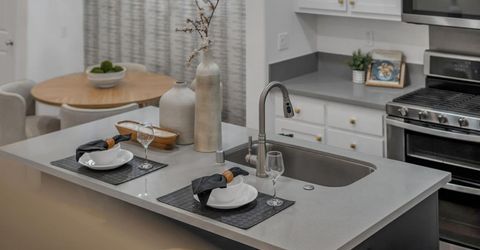 1325 Bloom, Morgan Hill, CA 95037 Photo