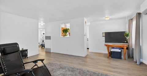 105 K Street, Sparks, NV 89431 Photo