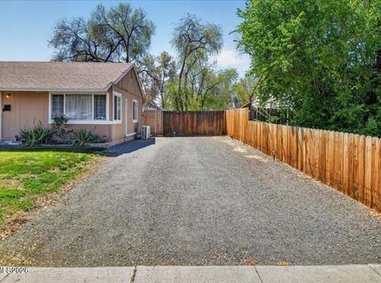 105 K Street, Sparks, NV 89431 Photo