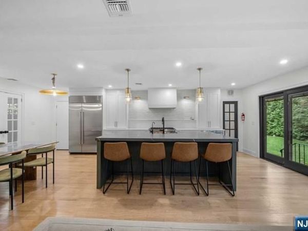 107 Highland Avenue, RIDGEWOOD, NJ 07450