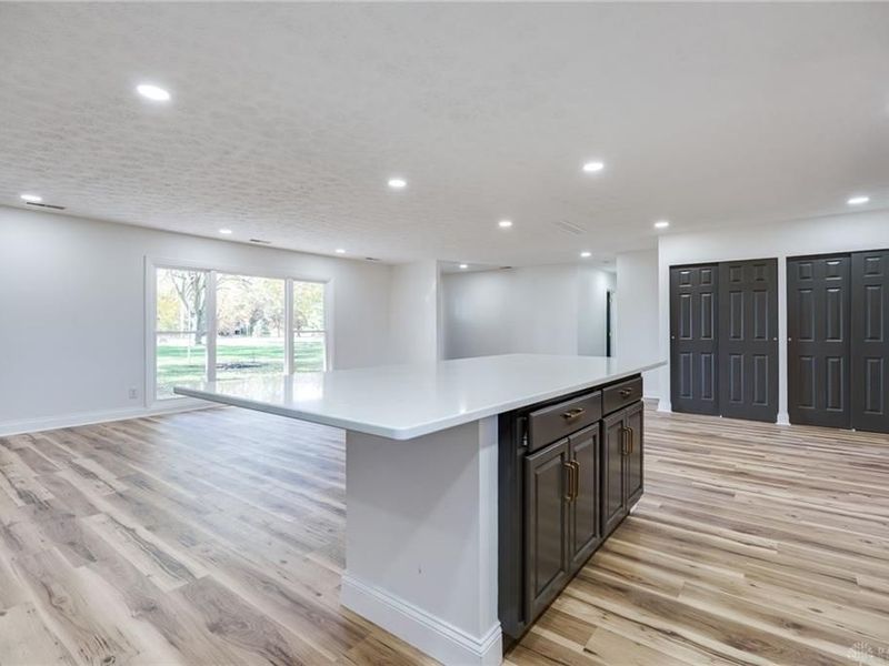 9550 Paragon Road, Dayton, OH 45458 Photo 17