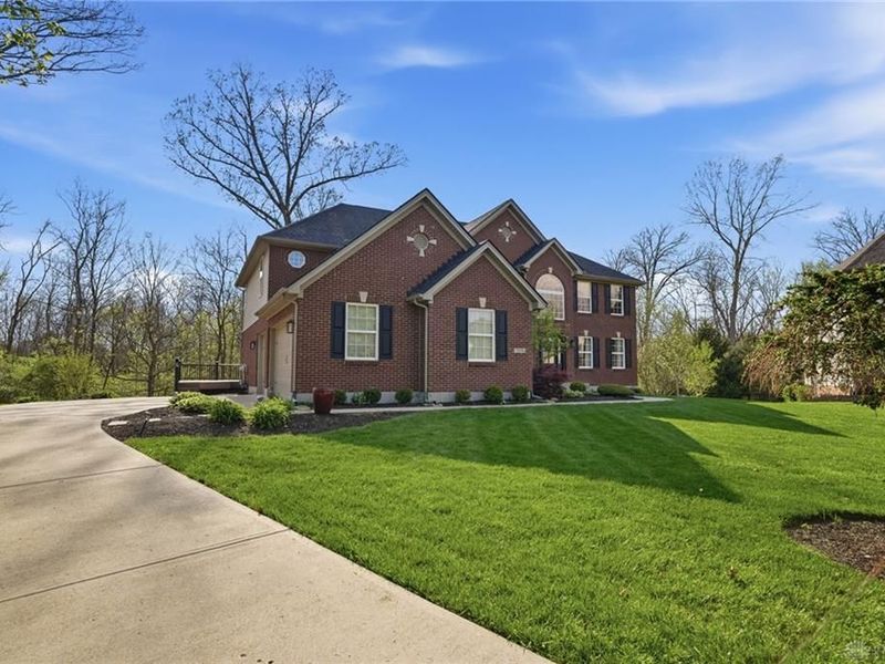 7259 Maple Leaf Court, Liberty Township, OH 45044 Photo 2